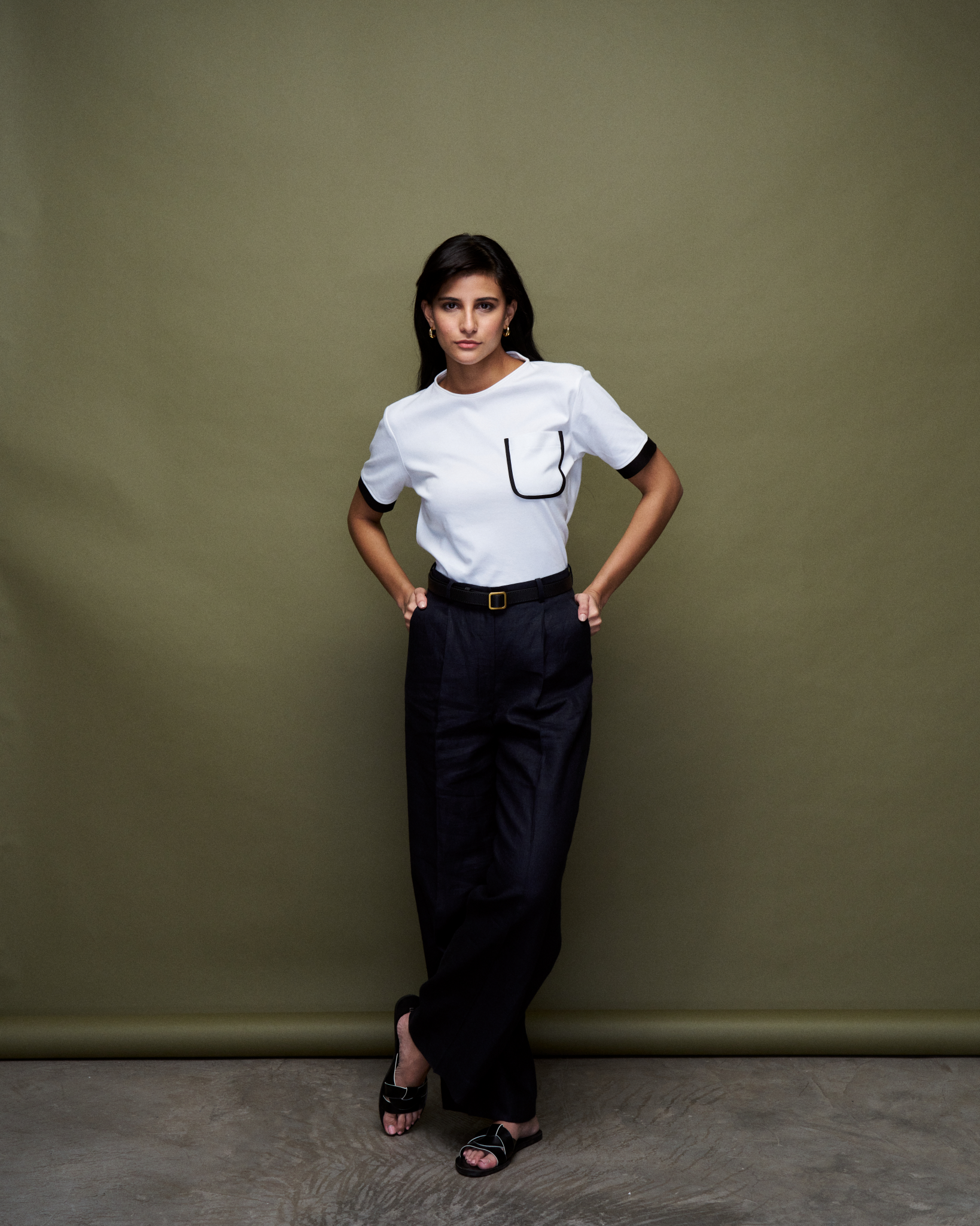 Logus contrast pocket T-shirt