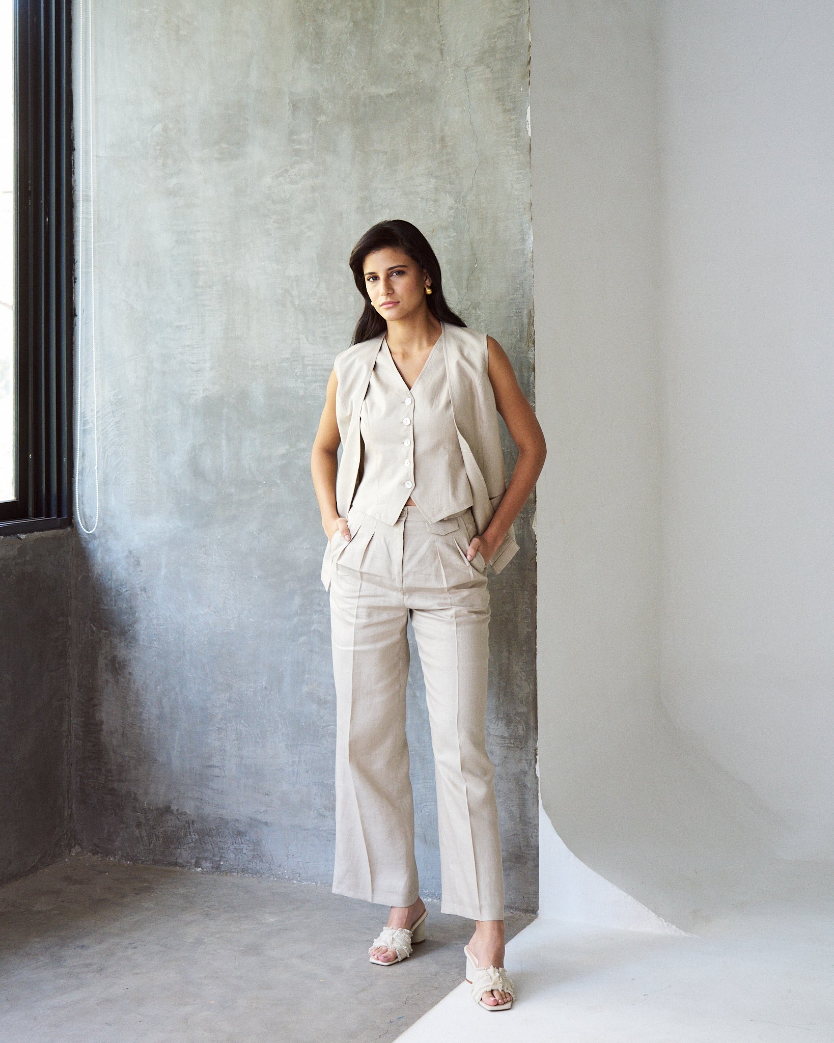 Logus beige linen trouser