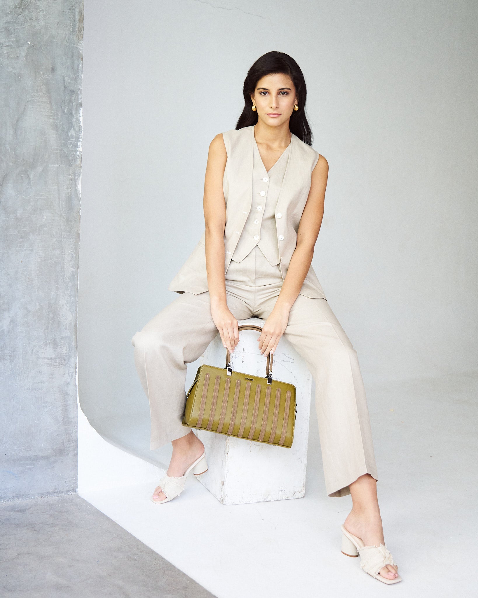 Logus beige linen trouser
