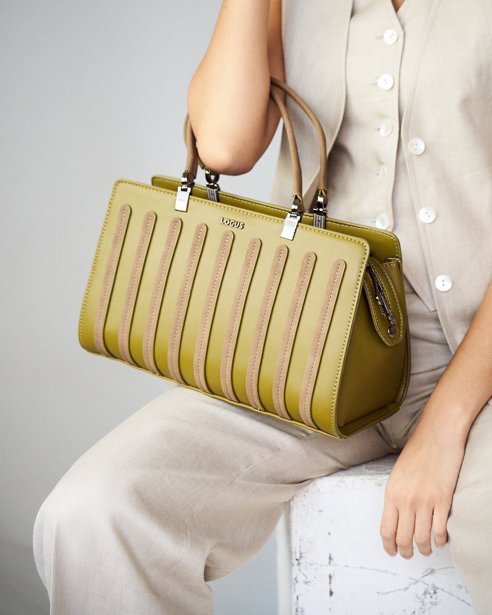 Logus beige linen trouser