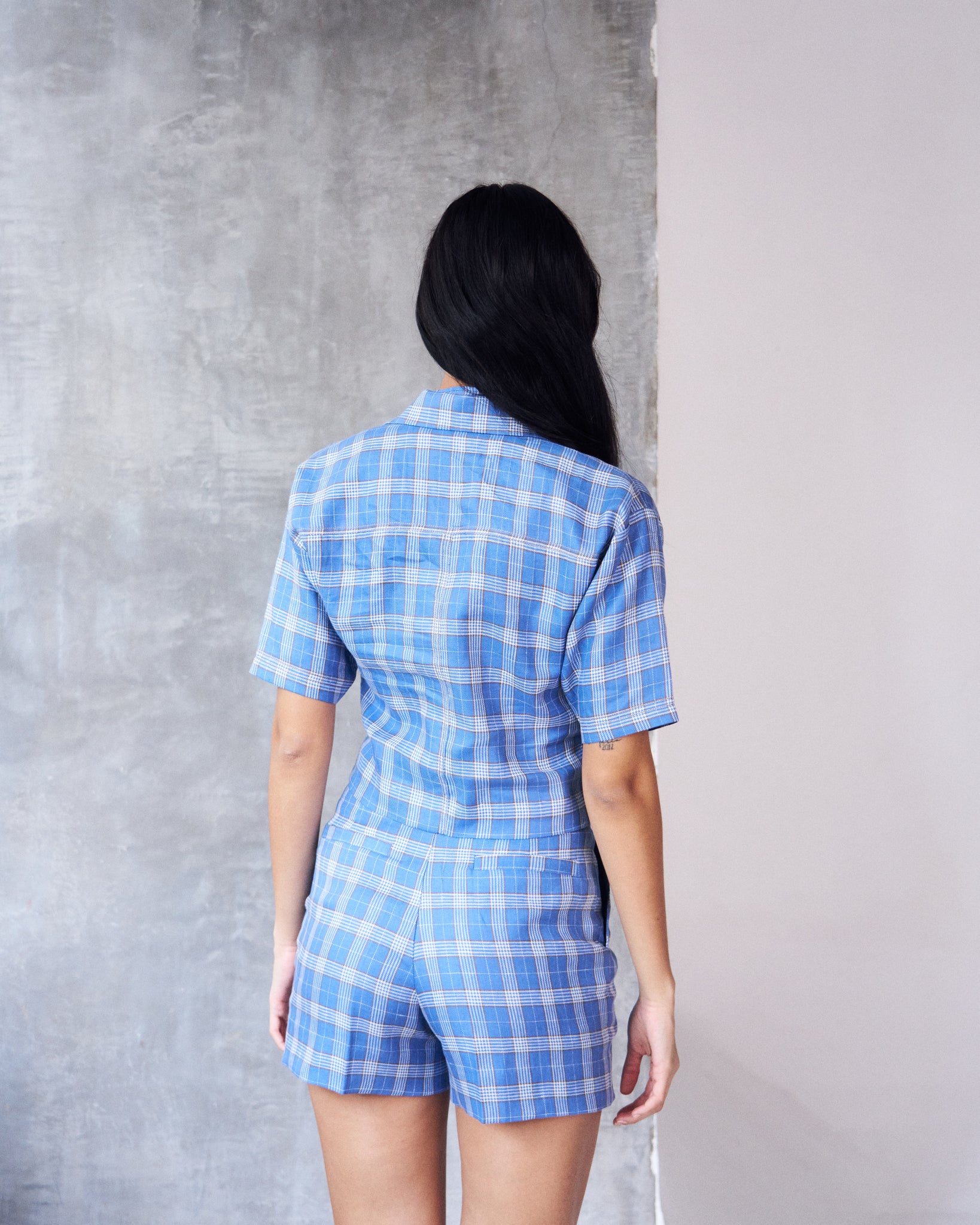 Logus box stripe linen shorts