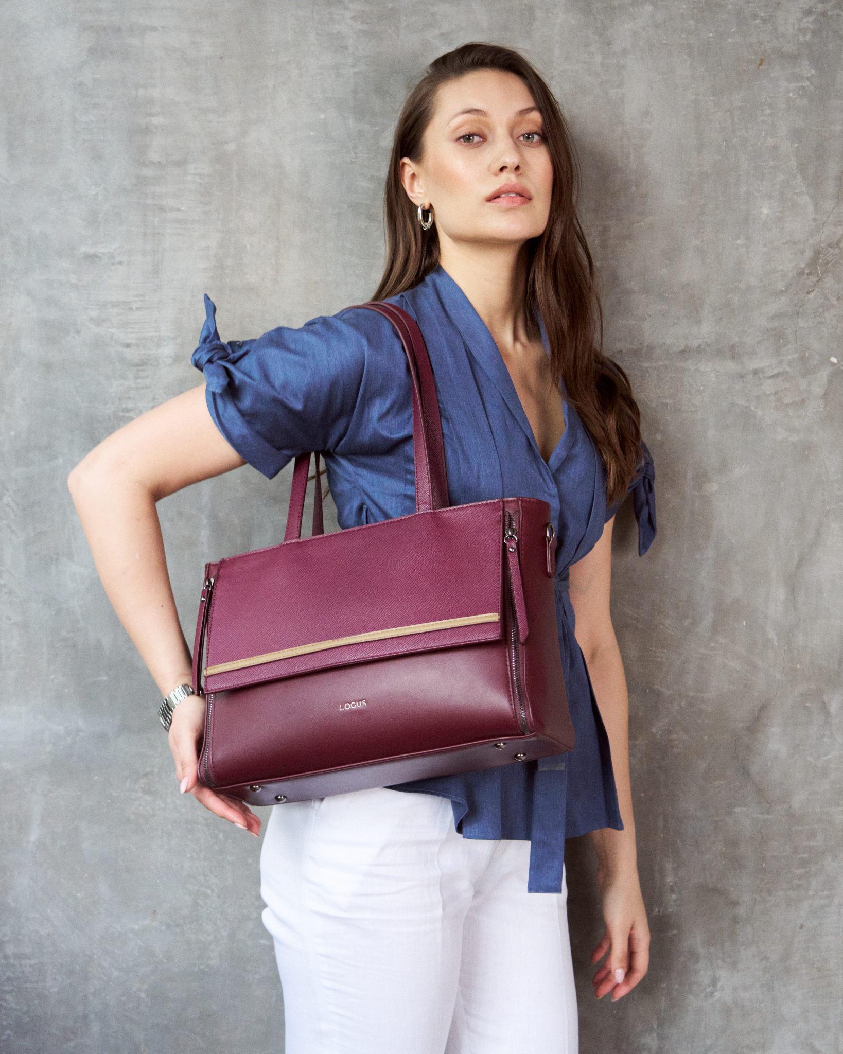 Logus burgandy tote bag
