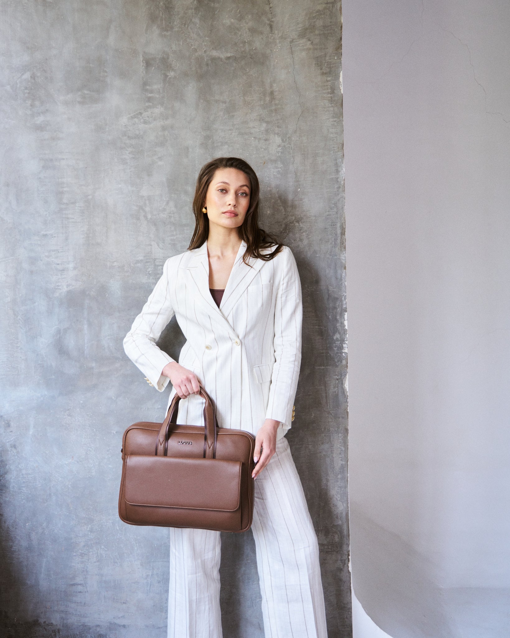 Logus brown laptop bag