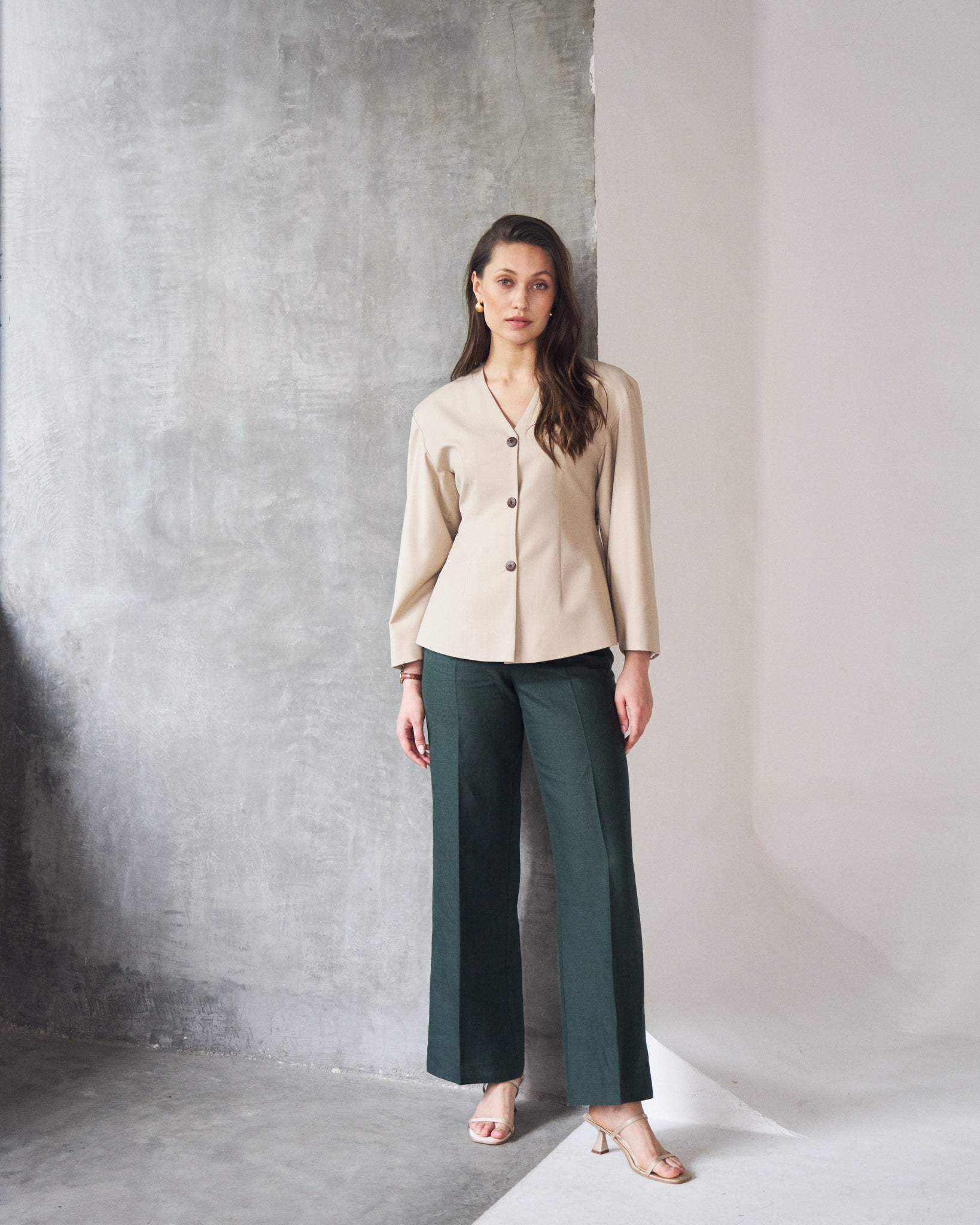 Logus beige top